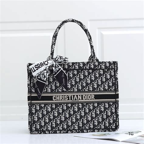 cartera dior replica
